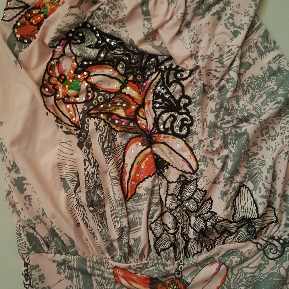 Unique Strapless Top - image 3